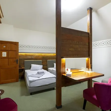 Hotel U Simla 3*